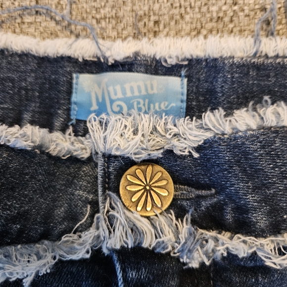 Show Me Your Mumu Lakefront Austin Distressed Raw Edges Boho Flare Jeans 30 - Picture 3 of 10